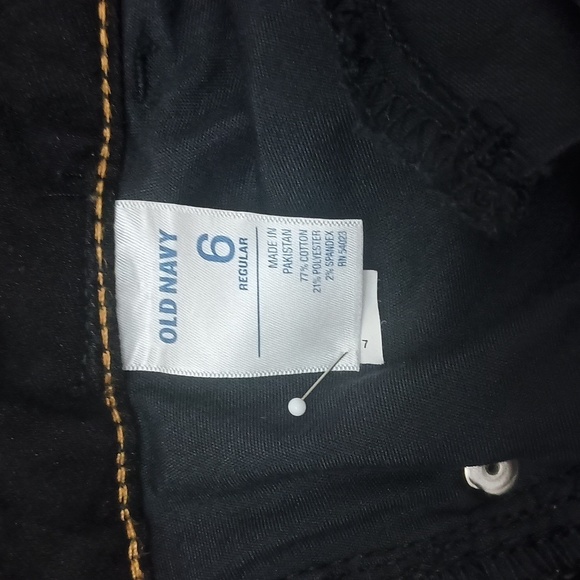 Old Navy Rock Star Low Rise Skinny Black Jeans - Picture 4 of 5